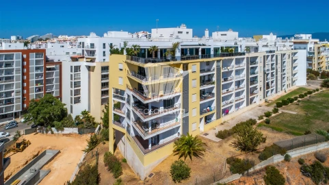 Apartamento T6 para Venda em Portimão