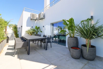 Apartamento T6 para Venda em Portimão