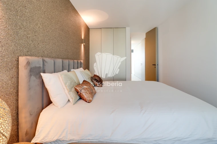 Apartamento T6 para Venda em Portimão Foto 18