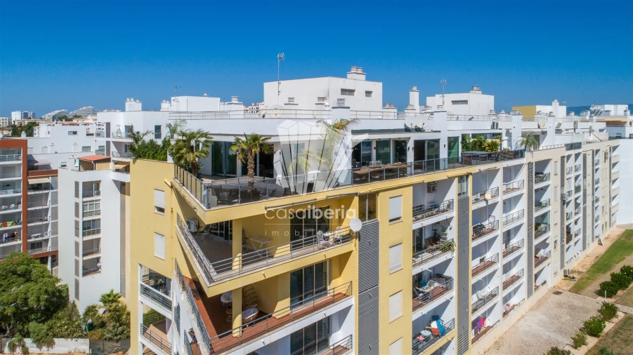 Apartamento T6 para Venda em Portimão Foto 36