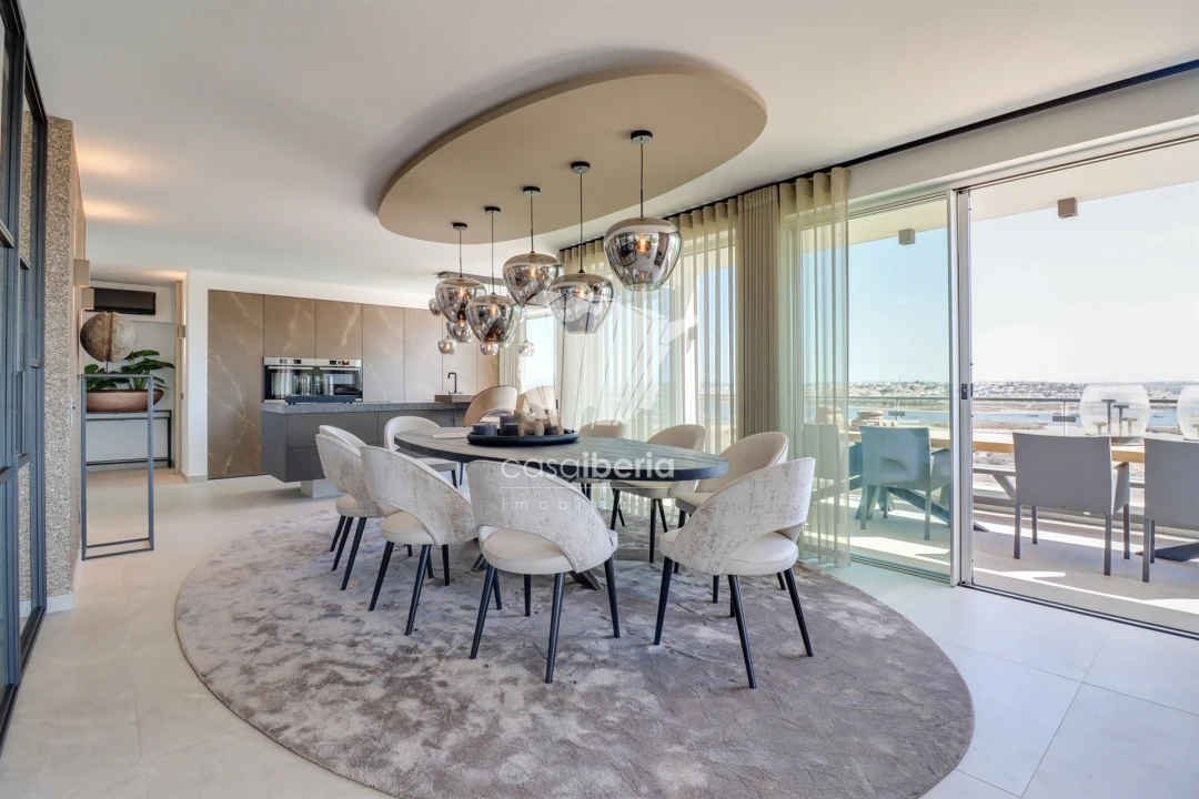 Apartamento T6 para Venda em Portimão Foto 1