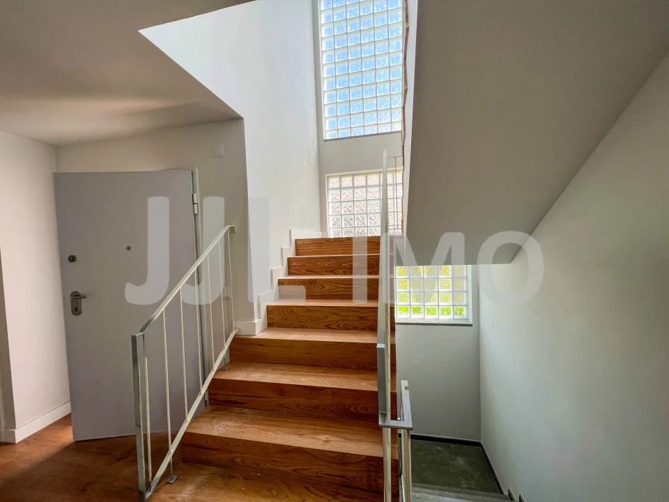 Moradia T4 para Venda em Santa Maria e São Miguel, São Martinho, São Pedro Penaferrim Foto 29