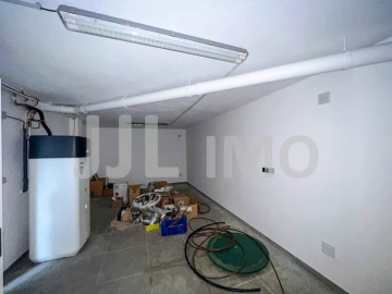 Moradia T4 para Venda em Santa Maria e São Miguel, São Martinho, São Pedro Penaferrim