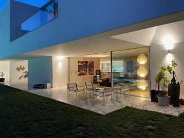 Moradia T4 para Venda em Cascais e Estoril