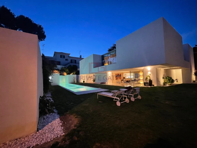 Moradia T4 para Venda em Cascais e Estoril Foto 9