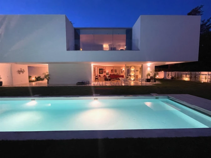 Moradia T4 para Venda em Cascais e Estoril