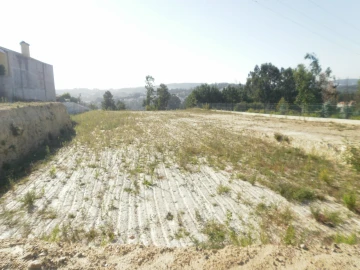 Terreno para Venda em Sandim, Olival, Lever e Crestuma