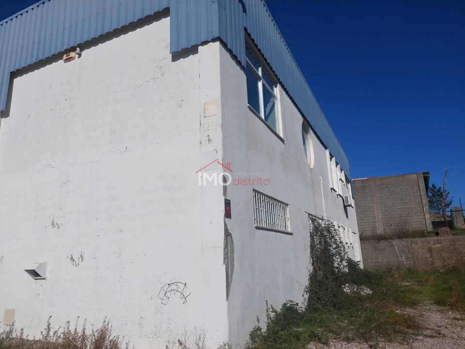 Armazém para Venda em Vila de Rei Foto 21
