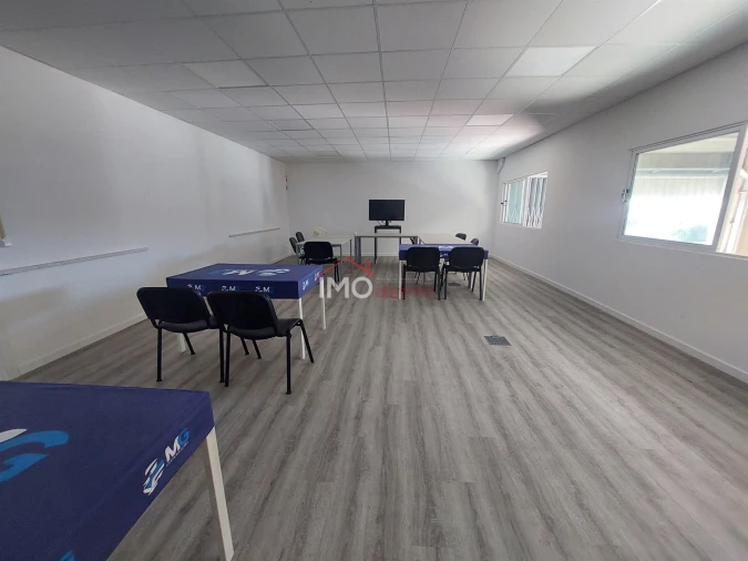 Armazém para Venda em Vila de Rei Foto 15