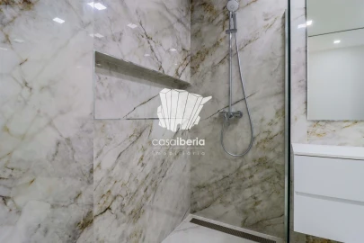 Apartamento T2 para Venda em Lagos (São Sebastião e Santa Maria)