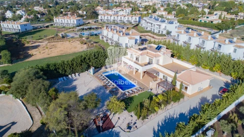 Moradia T6 para Venda em Lagoa e Carvoeiro