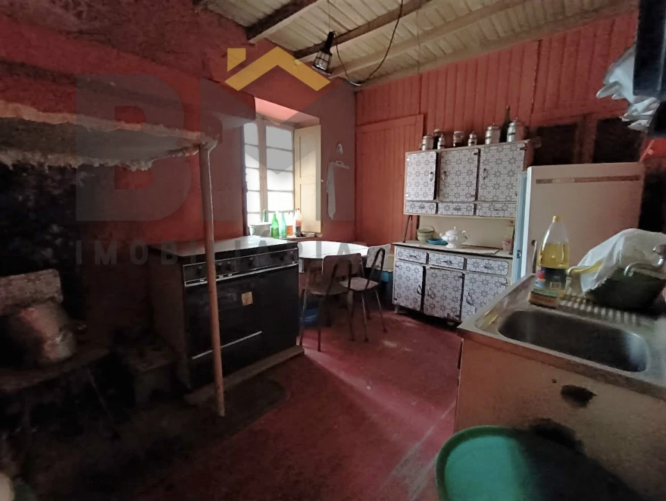 Moradia T6 para Venda em Escalos de Cima e Lousa Foto 17