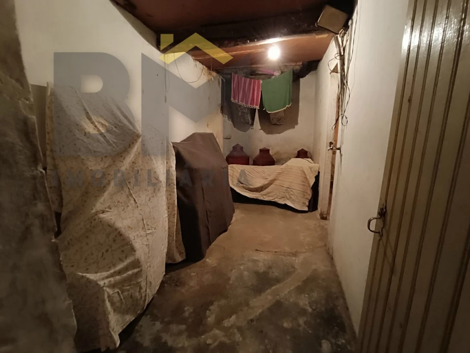 Moradia T6 para Venda em Escalos de Cima e Lousa Foto 28