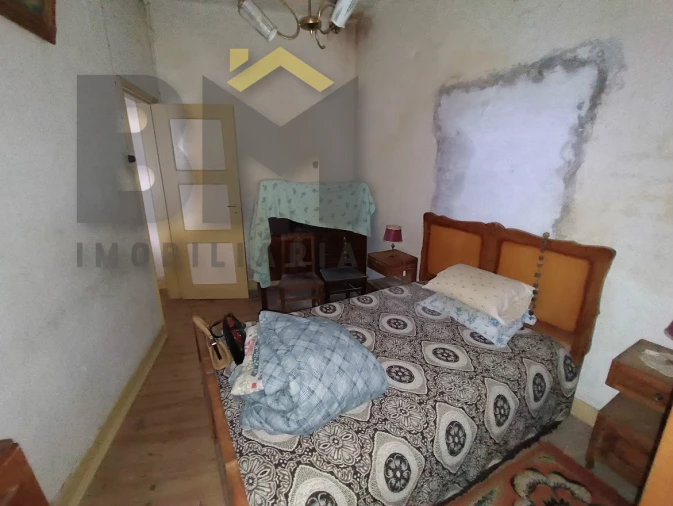 Moradia T6 para Venda em Escalos de Cima e Lousa Foto 6