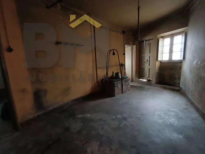 Moradia T6 para Venda em Escalos de Cima e Lousa Foto 37