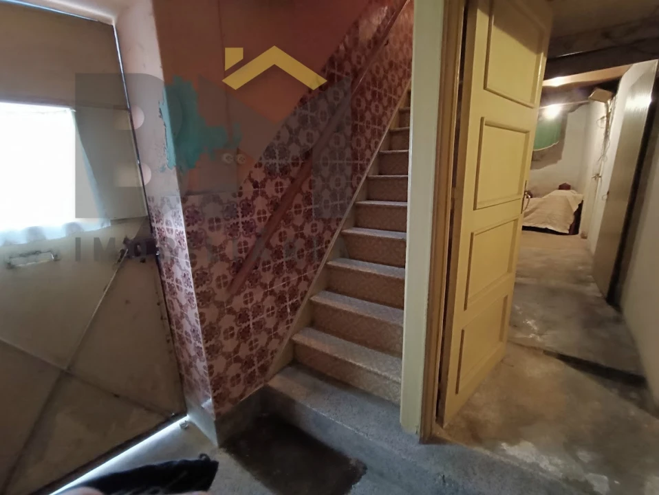 Moradia T6 para Venda em Escalos de Cima e Lousa Foto 26