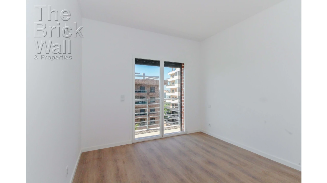 Apartamento T3 para Venda em Odivelas Foto 12