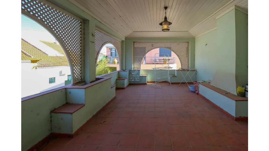 Moradia T6 para Venda em Valada Foto 24