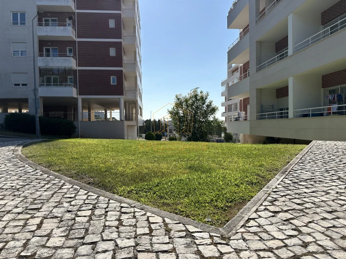 Apartamento T2 para Venda em Buarcos Foto 6