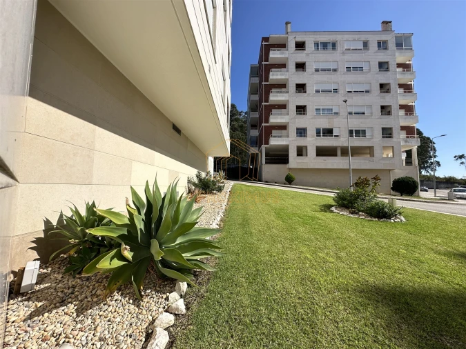 Apartamento T2 para Venda em Buarcos Foto 9