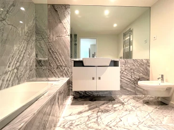 Apartamento T4 para Venda em Aldoar, Foz do Douro e Nevogilde