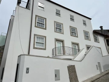 Apartamento T4 para Venda em Aldoar, Foz do Douro e Nevogilde