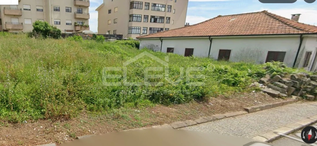 Terreno para Venda em Mafamude e Vilar do Paraíso Foto 2