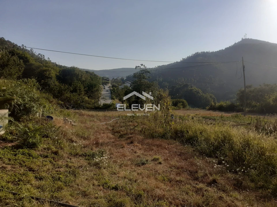 Terreno para Venda em Santa Maria de Sardoura Foto 10