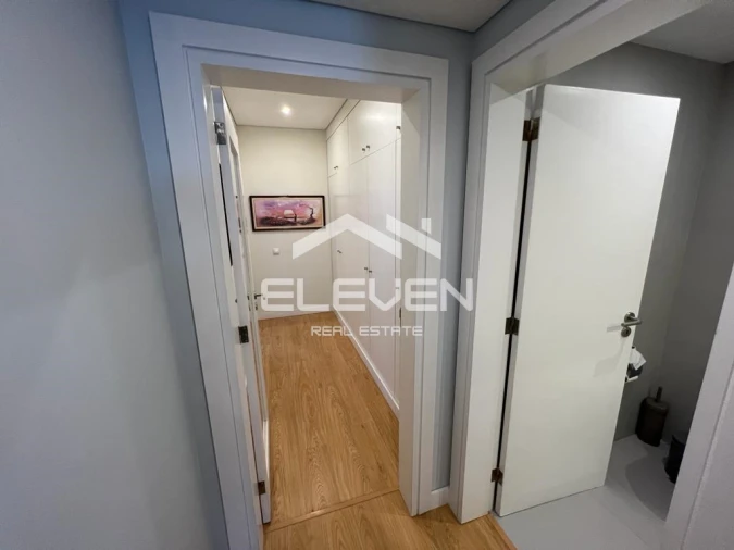 Apartamento T4 para Venda em Mafamude e Vilar do Paraíso Foto 9