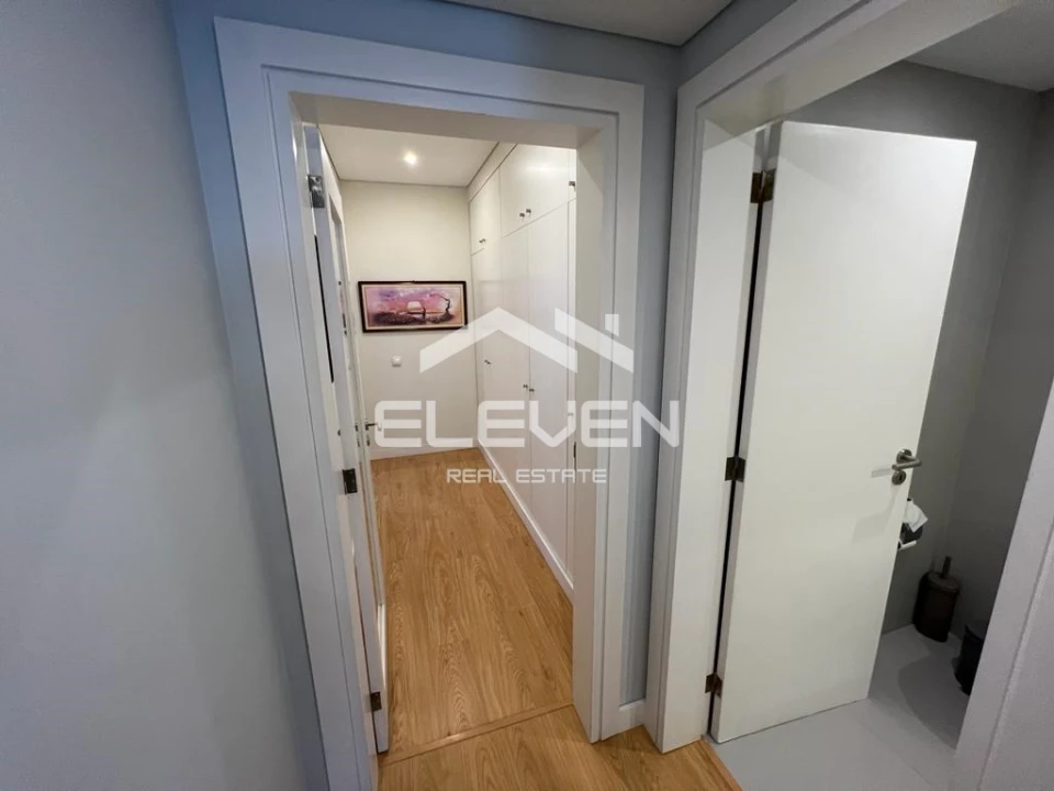 Apartamento T4 para Venda em Mafamude e Vilar do Paraíso Foto 9