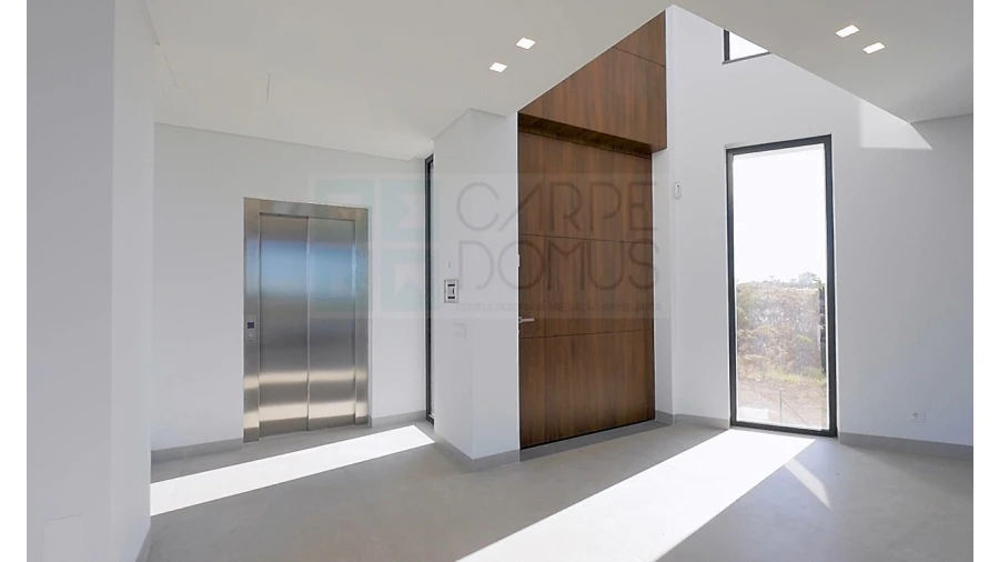 Moradia T6 para Venda em Vila Nova de Cacela Foto 25