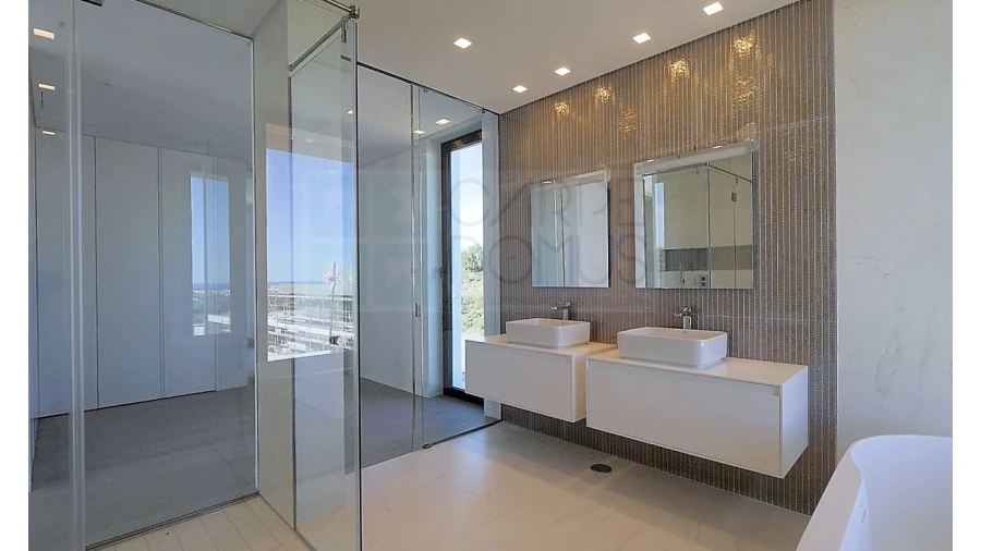 Moradia T6 para Venda em Vila Nova de Cacela Foto 32