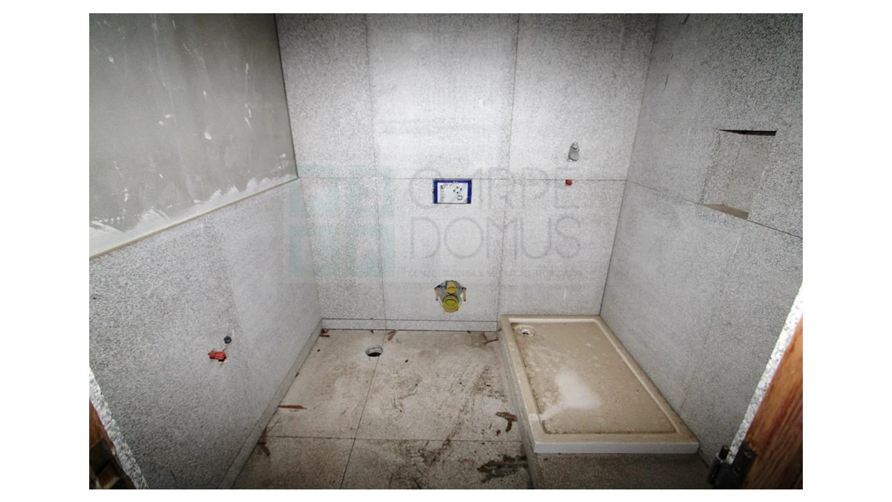 Negócio para Venda em Lagos da Beira e Lajeosa Foto 43