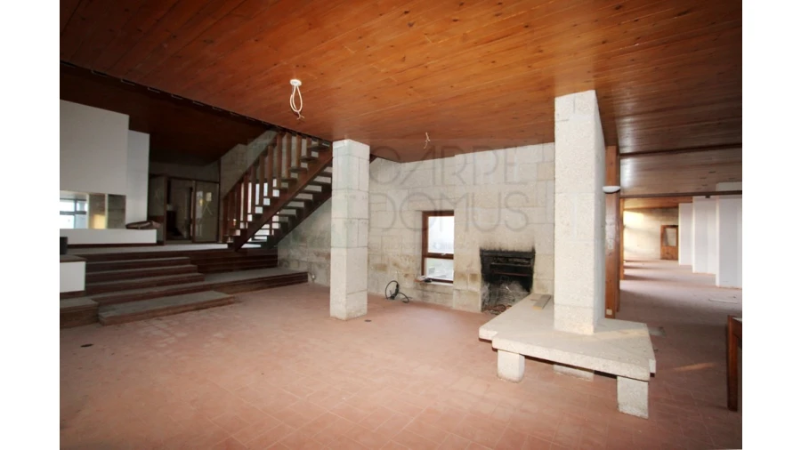 Negócio para Venda em Lagos da Beira e Lajeosa Foto 55