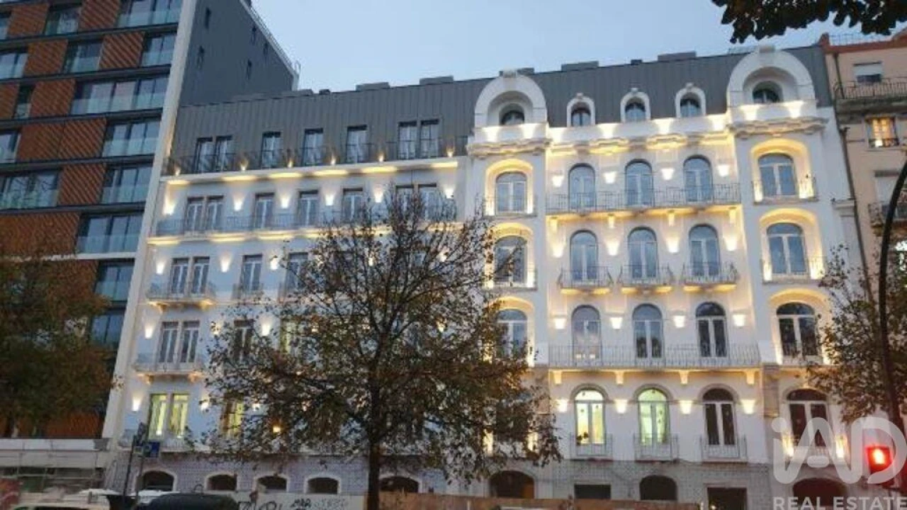 Apartamento T2 para Venda em Alvalade Foto 28