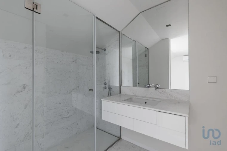 Apartamento T2 para Venda em Alvalade Foto 15