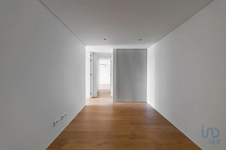 Apartamento T2 para Venda em Alvalade Foto 13