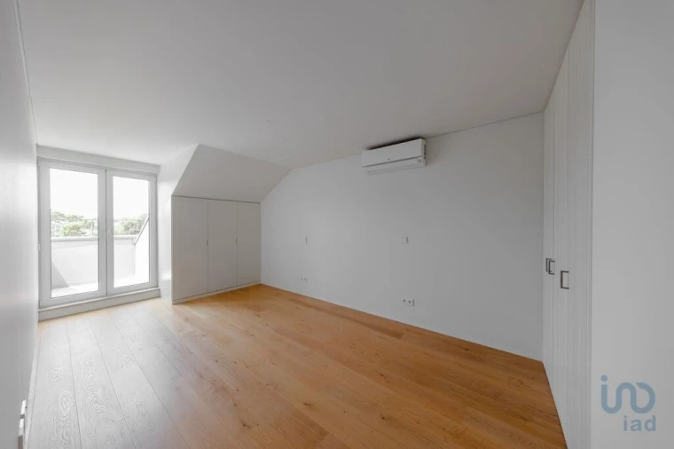 Apartamento T2 para Venda em Alvalade Foto 9