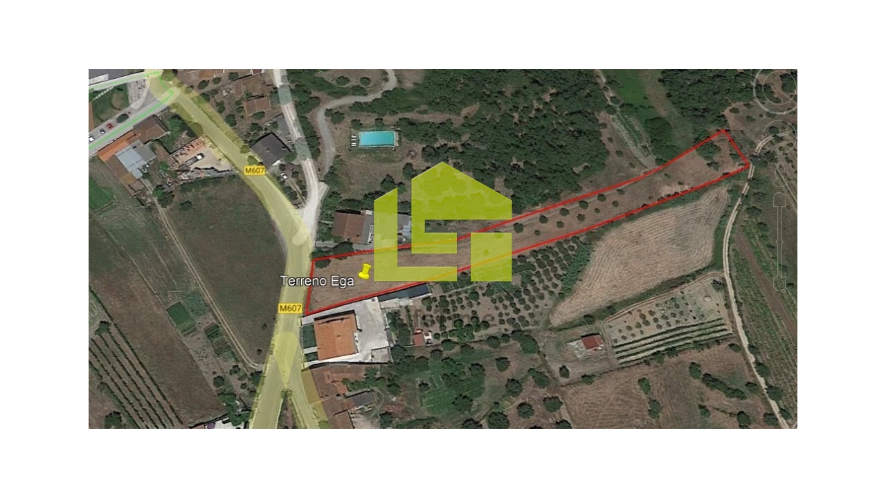 Terreno para Venda em Ega Foto 24