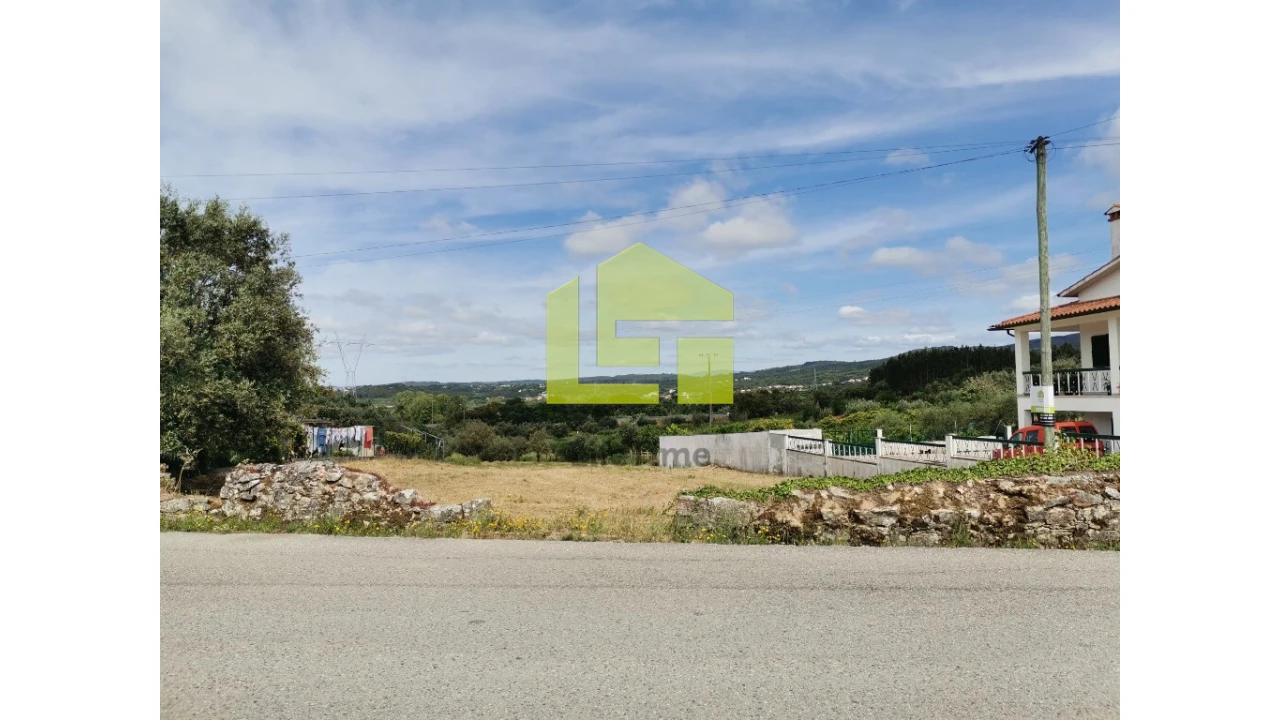 Terreno para Venda em Ega Foto 2