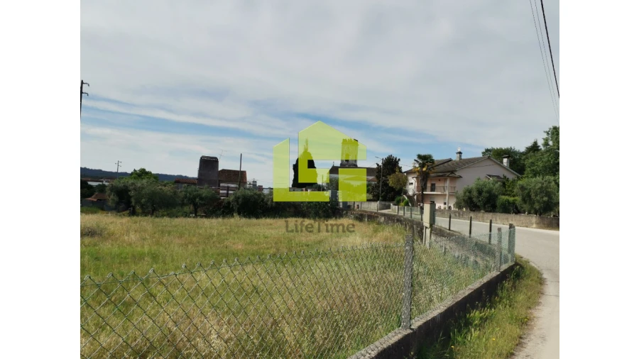 Terreno para Venda em Ega Foto 8