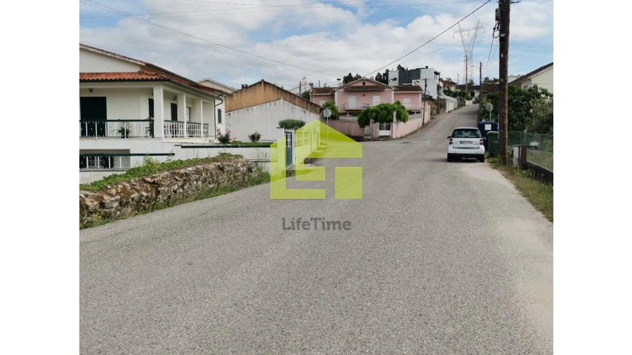 Terreno para Venda em Ega Foto 12