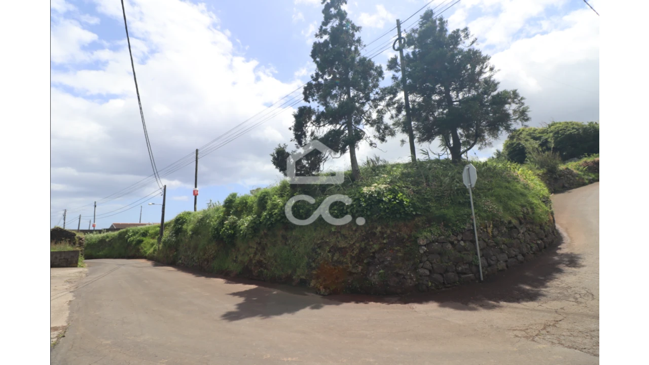 Terreno para Venda em Lomba da Fazenda Foto 7