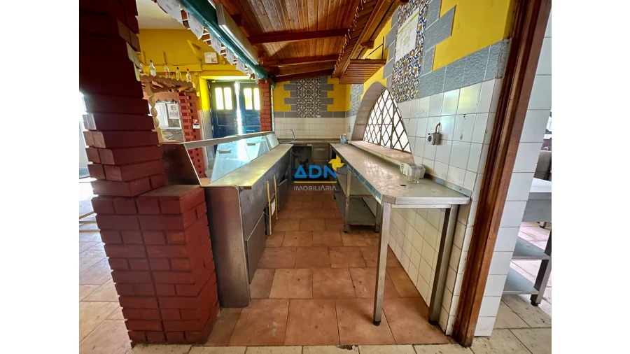 Negócio para Venda em Castelo Branco Foto 4