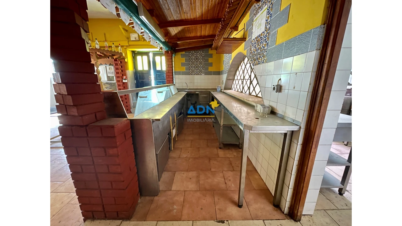 Negócio para Venda em Castelo Branco Foto 4