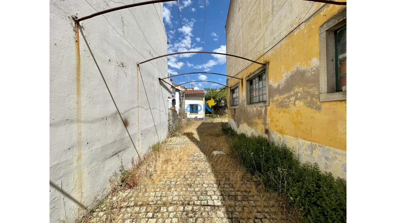 Negócio para Venda em Castelo Branco Foto 11
