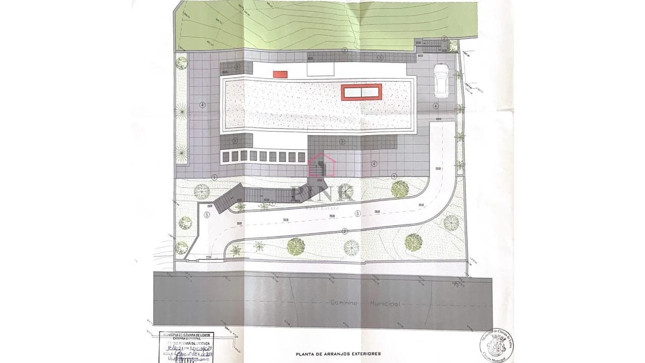 Moradia T3 para Venda em Estreito de Camara de Lobos Foto 29
