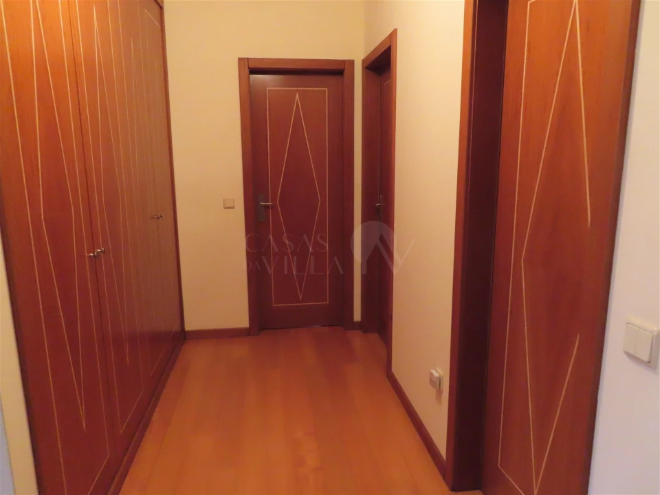 Moradia T4 para Venda em Caldas de São Jorge e Pigeiros Foto 22