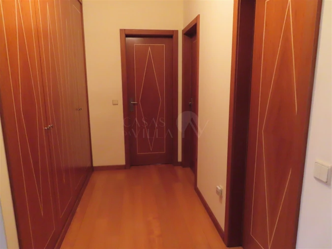 Moradia T4 para Venda em Caldas de São Jorge e Pigeiros Foto 22