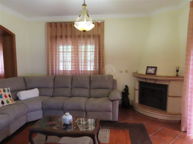 Moradia T4 para Venda em Caldas de São Jorge e Pigeiros Foto 28